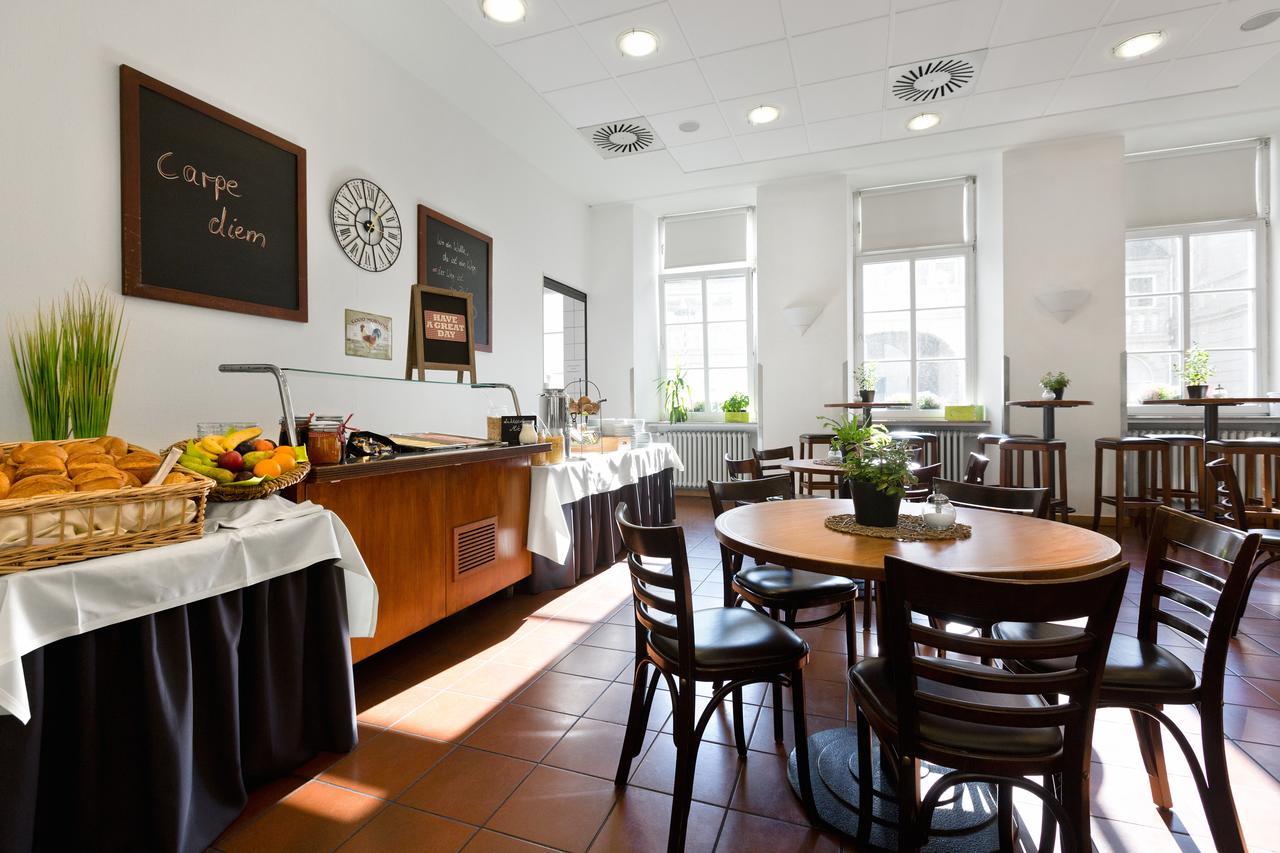 Kolping Hostel Trier Im Warsberger Hof Exteriér fotografie